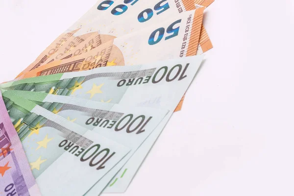 Банкноты Евро Изолированном Белом Фоне — стоковое фото