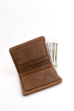 Üzerinde dolar olan cüzdan.