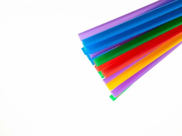 Tubos Cóctel Multicolores Aislados Sobre Fondo Blanco — Foto de Stock