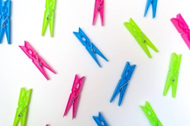 İzole edilmiş beyaz arkaplanda mandal dokusu