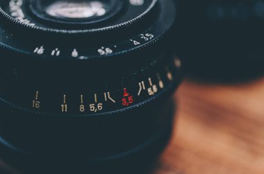 Dijital SLR Kameralar için lens