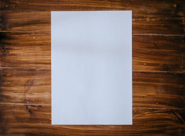  kağıt üzerinde tablo
