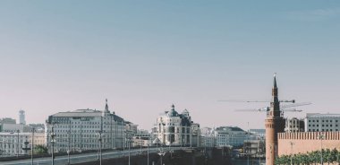 Bina cephe Moskova'da