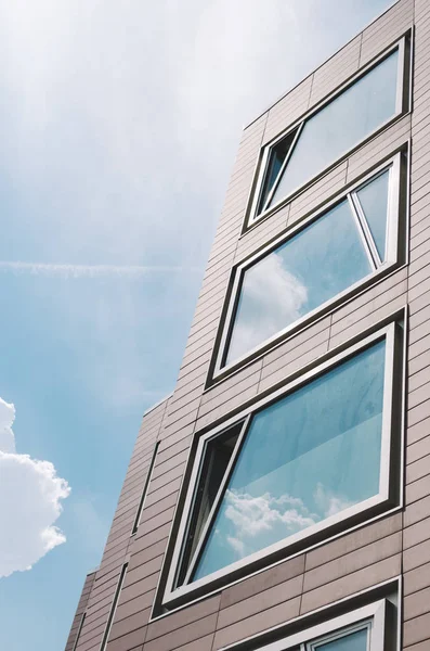 Karmaşık modern bina 