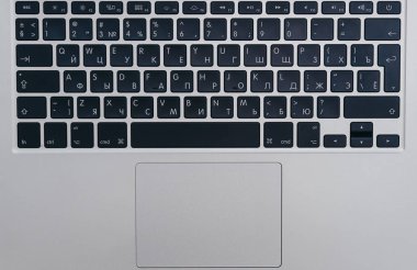 Şık klavye, Laptop