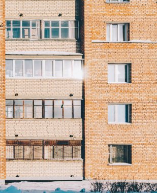 Bina wirh kırmızı tuğla