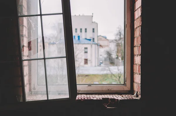 Old Broken Window — Stock Photo, Image