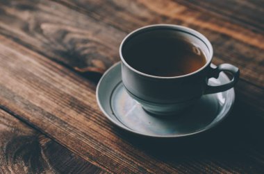 Porselen fincan çay