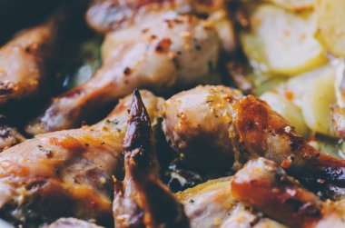 lezzetli tavuk kanadı