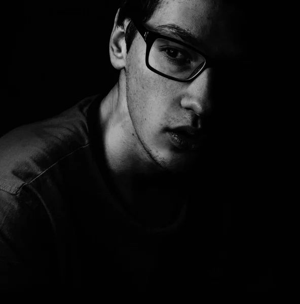 メガネの若い男 — ストック写真