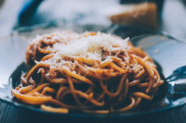 Makarna bir close-up domates ile