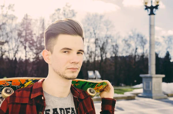 Young Man With Skateboard — Stock Photo, Image