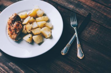 fırında patates ve tavuk 