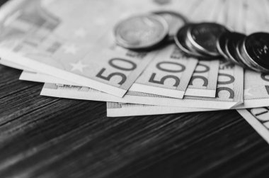 tablo üzerinde Euro