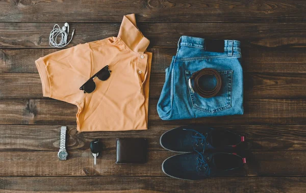 Man van de zomer Outfit — Stockfoto