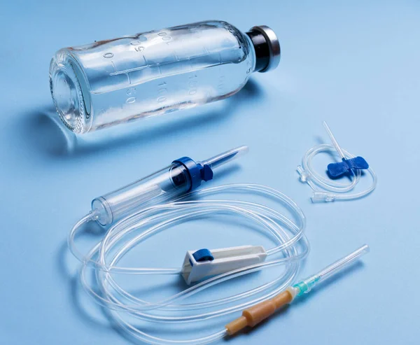 Glass Medicine Bottle Syringe Injection Dropper System Blue Background Isolation — Stock Photo, Image