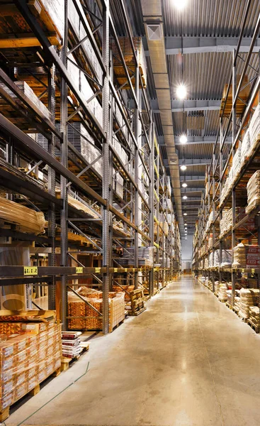 Big Tall Warehouse Shelves Racks Commodity — Stock Photo, Image