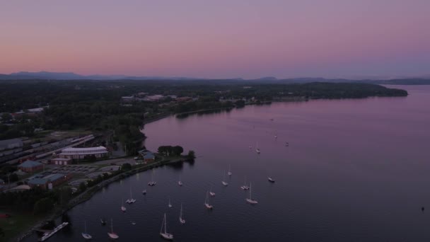 Luchtfoto Video Van Het Centrum Van Burlington Ochtend Tijdens Een — Stockvideo