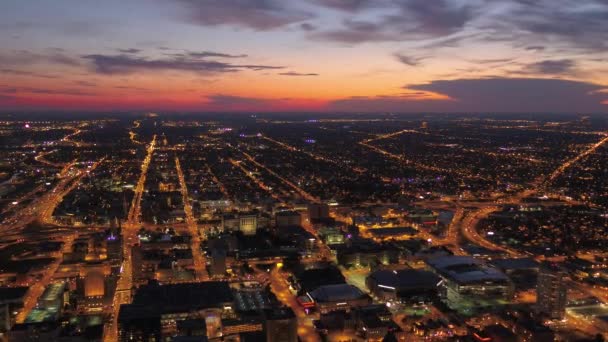 Aerial Video Downtown Milwaukie Night — Stock Video