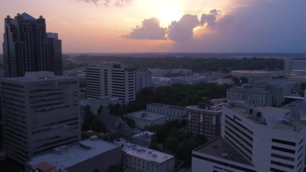Luftbild Der Innenstadt Von Birmingham Bei Sonnenuntergang — Stockvideo