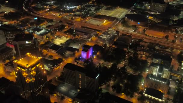 Vídeo Aéreo Del Centro Birmingham Por Noche — Vídeos de Stock