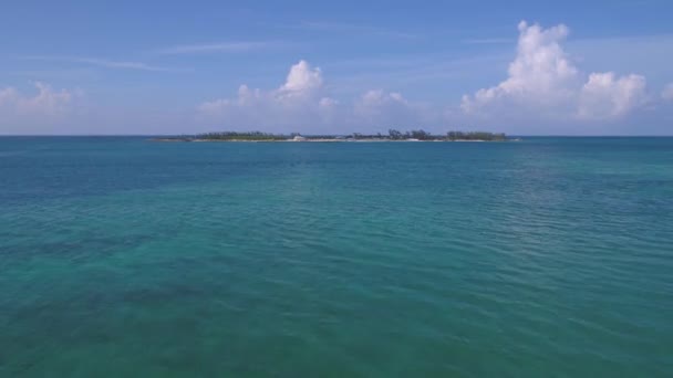 Aerial Video Island Nassau Bahamas Tydlig Vacker Solig Dag — Stockvideo