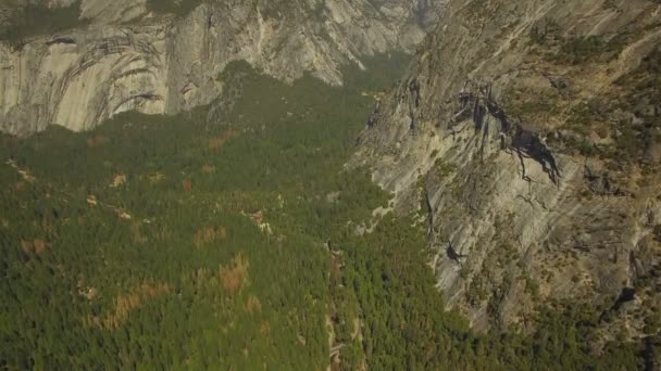 Légi Videóinak Yosemite Nemzeti Park Kaliforniában — Stock videók