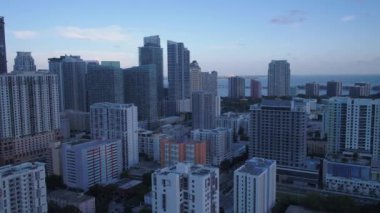 Şehir Miami günbatımı hava video.