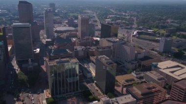 Şehir merkezindeki Hartford güneşli bir hava video.