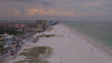 Tampa ve gün batımında St Pete Beach hava video