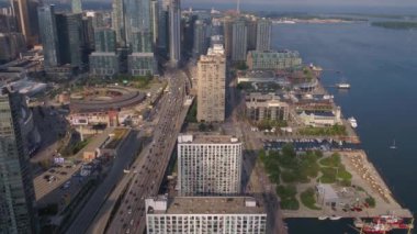 Downtown Toronto güzel güneşli bir hava video.