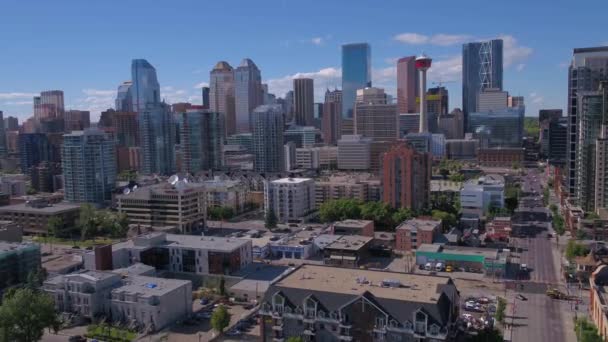 Aerial Video Downtown Calgary Sunny Day — Stock Video