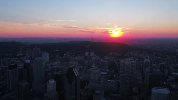 Video Aéreo Del Centro Montreal Atardecer Una Hermosa Noche — Vídeos de Stock