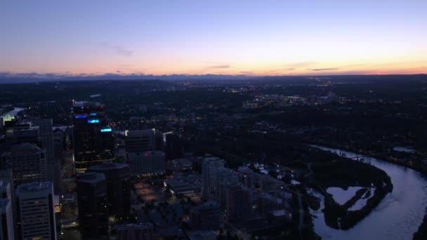 Vídeo Aéreo Centro Calgary Noite — Vídeo de Stock