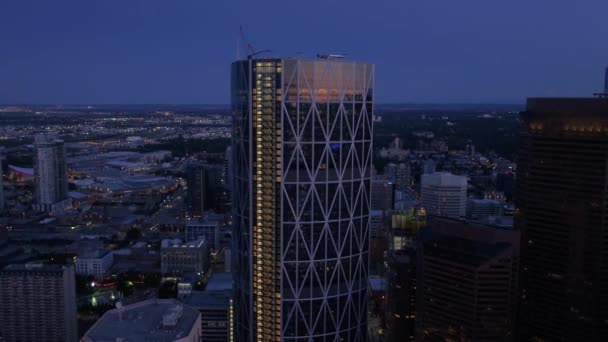 Luftbild Der Innenstadt Von Calgary Bei Nacht — Stockvideo