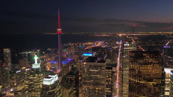 Luchtfoto Video Van Downtown Toronto Night Met Mooie Stadslichten — Stockvideo