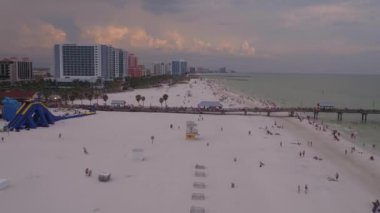Tampa ve gün batımında St Pete Beach hava video