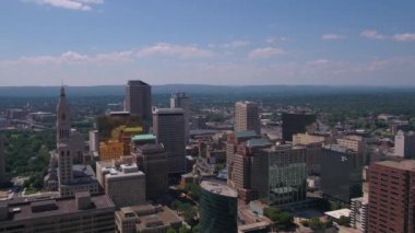 Şehir merkezindeki Hartford güneşli bir hava video.