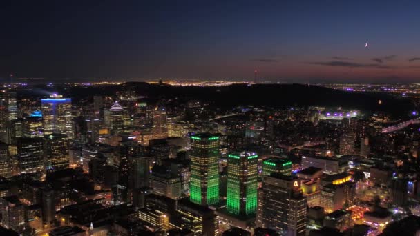 Luchtfoto Video Van Montreal Downtown Bij Nacht — Stockvideo