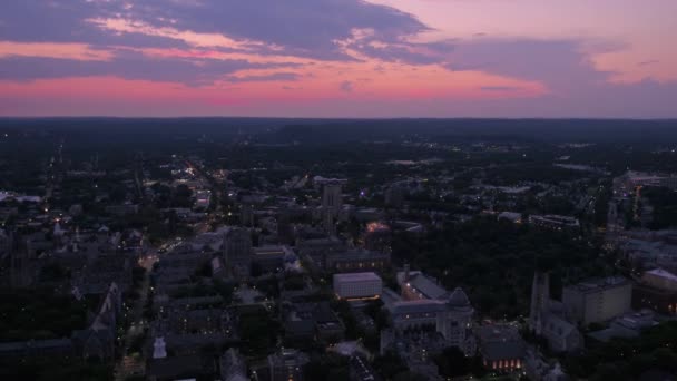 Aerial Video Downtown Newhaven Nattetid — Stockvideo