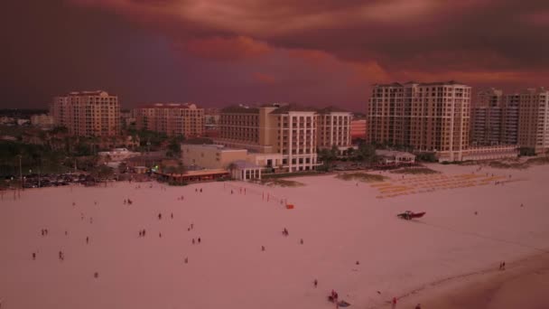 在日落时分 坦帕和皮特海滩的空中视频 — 图库视频影像