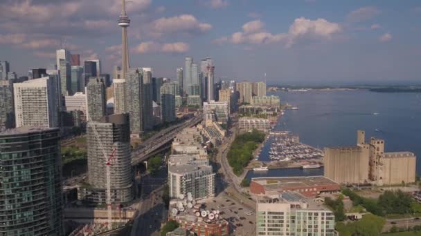 Aerial Video Downtown Toronto Vacker Solig Dag — Stockvideo