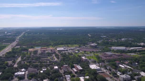 Luchtfoto Video Van Downtown Savanah Een Zonnige Dag — Stockvideo