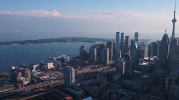 Luchtfoto Video Van Downtown Toronto Een Mooie Zonnige Dag — Stockvideo