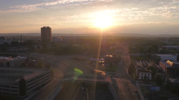 Letecké Video Centra Města Hartford Při Západu Slunce — Stock video