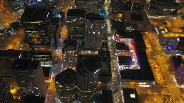 Luchtfoto Video Van Downtown Denver Nachts — Stockvideo