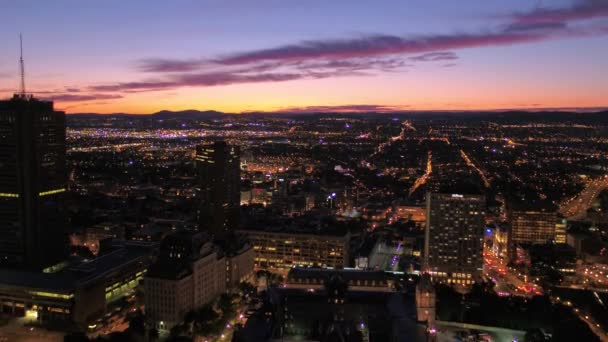 Vídeo Aéreo Del Centro Quebec Por Noche — Vídeos de Stock