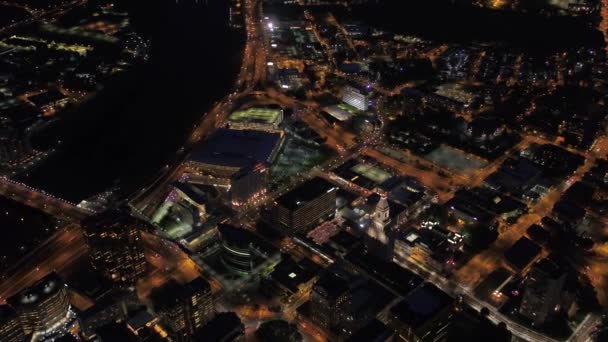 Vídeo Aéreo Del Centro Hartford Por Noche — Vídeo de stock