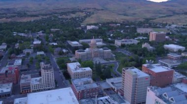 Gün batımında Boise şehrin havadan video.