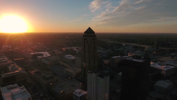 Video Aéreo Ciudad Des Moines Iowa — Vídeo de stock